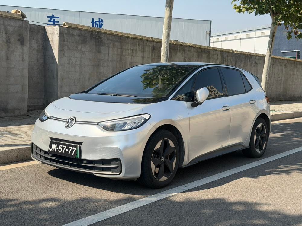Volkswagen ID.3 2025 — фото автомобиля 1