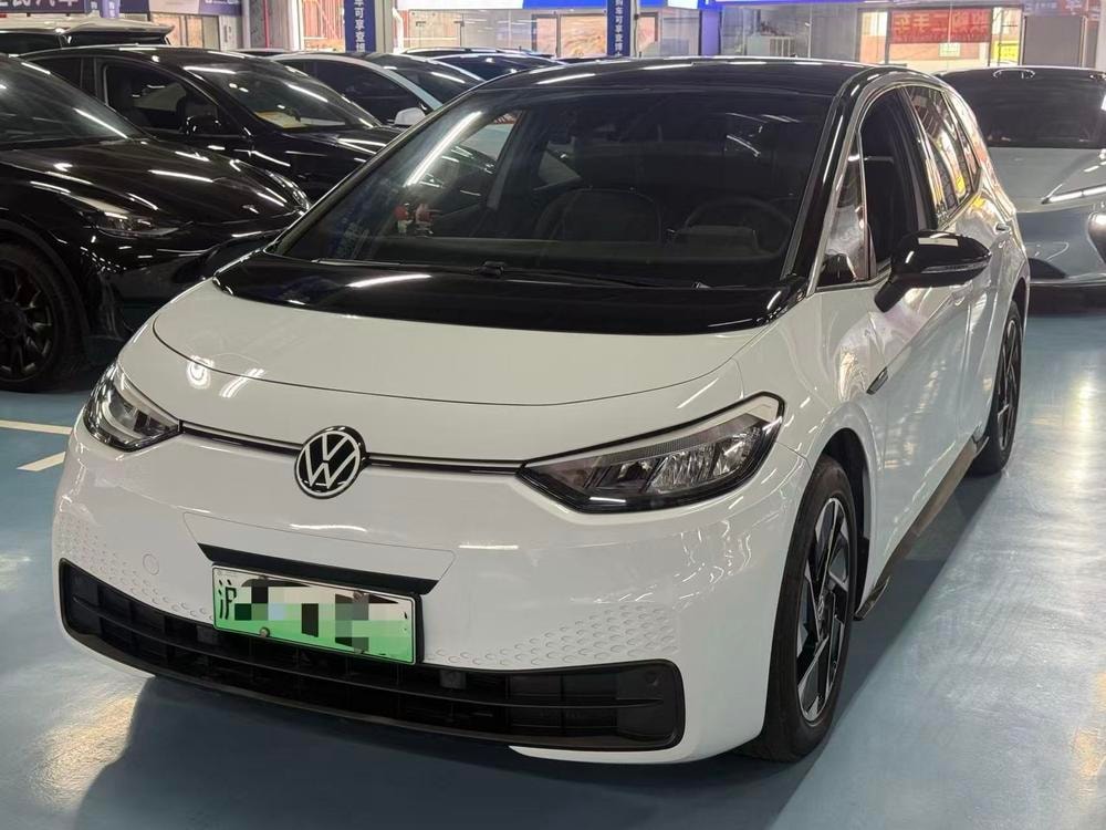 Volkswagen ID.3 2023 — фото автомобиля