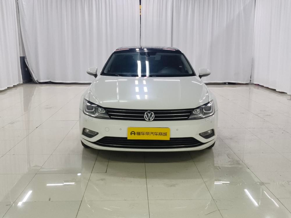 Volkswagen Lamando 2015 — фото автомобиля