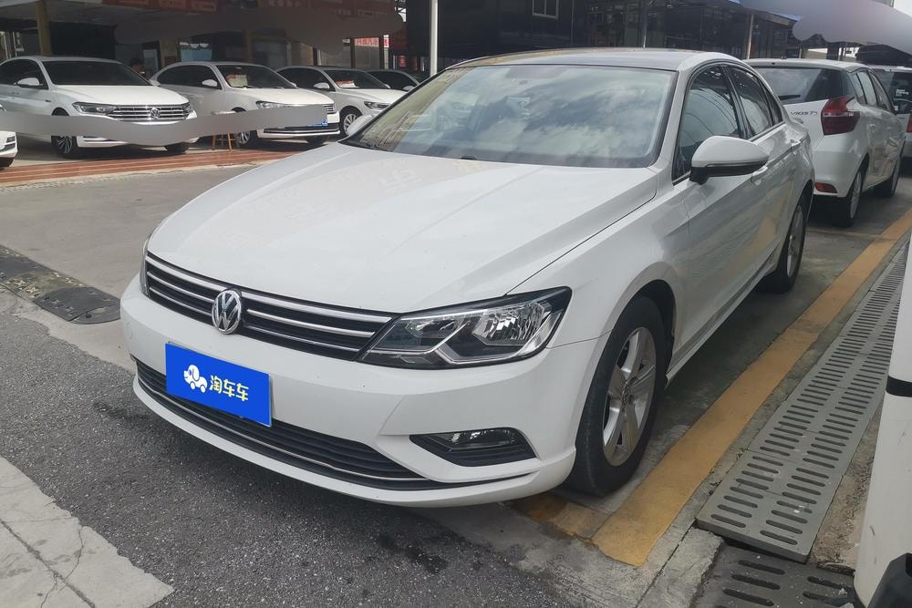 Volkswagen Lamando 2017 — фото автомобиля