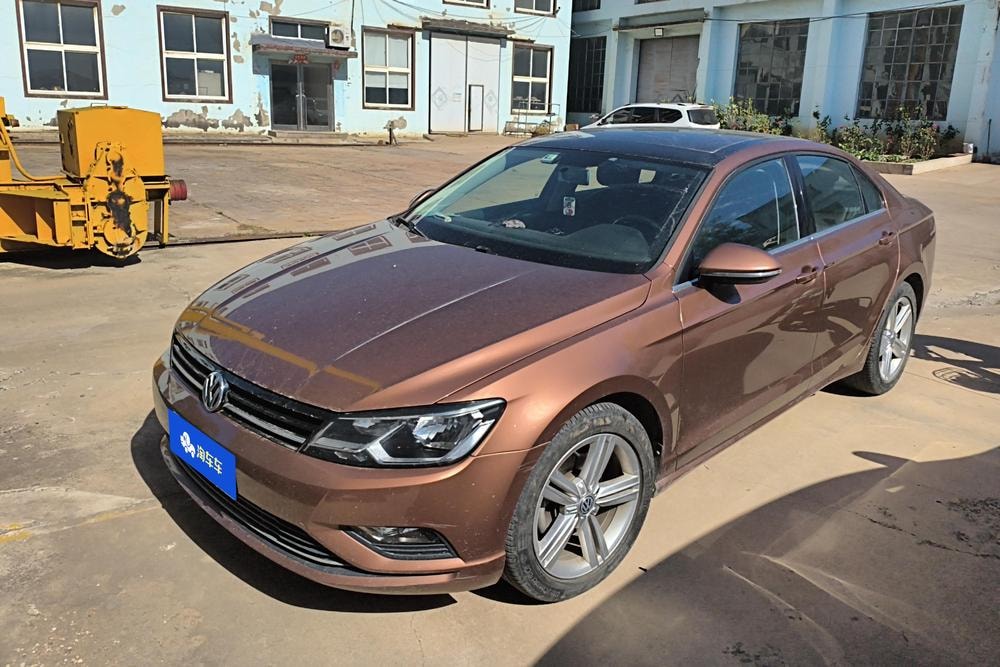 Volkswagen Lamando 2017 — фото автомобиля