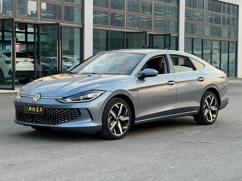 Volkswagen Lamando 2023 — фото автомобиля