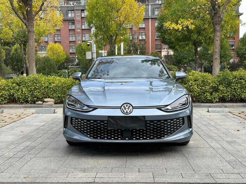 Volkswagen Lamando 2023 — фото автомобиля