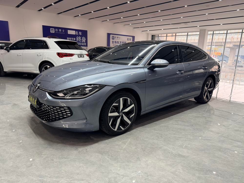 Volkswagen Lamando 2022 — фото автомобиля
