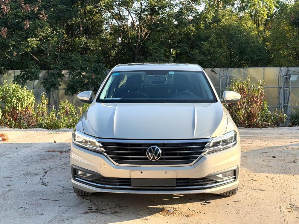 Volkswagen Lavida 2021 — фото автомобиля