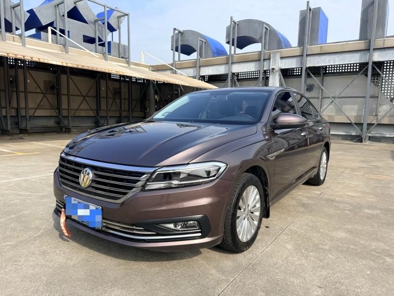 Volkswagen Lavida 2018 — фото автомобиля 1
