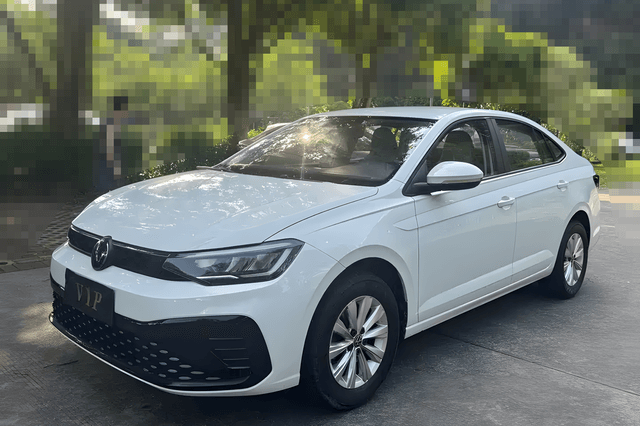 Volkswagen Lavida 2023 — фото автомобиля 1