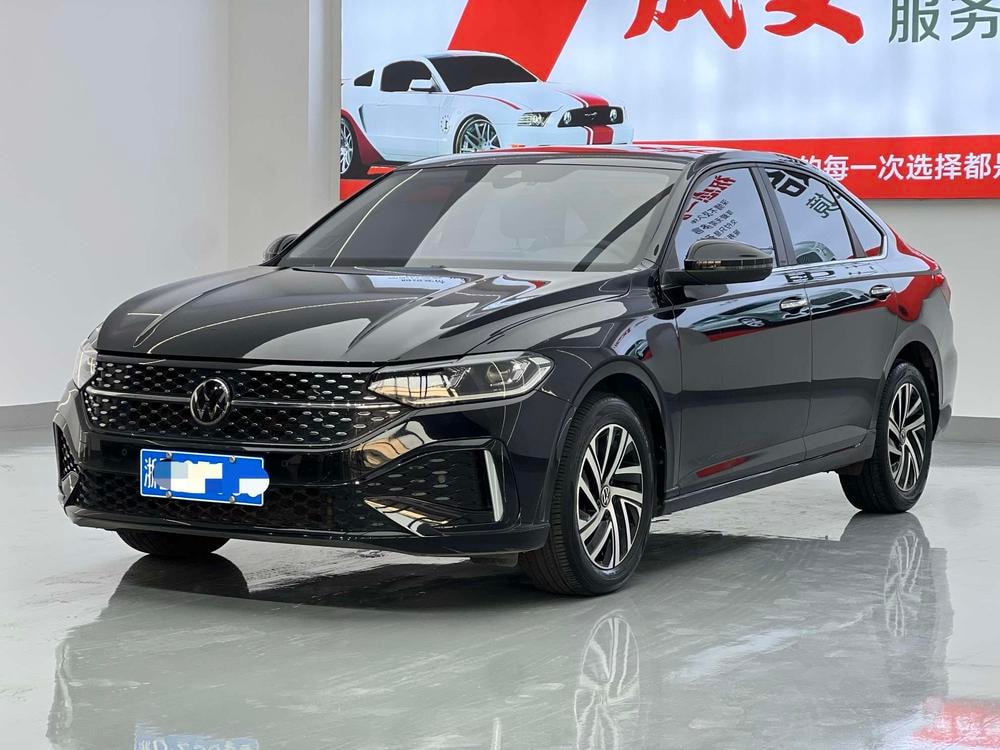 Volkswagen Lavida 2024 — фото автомобиля 1