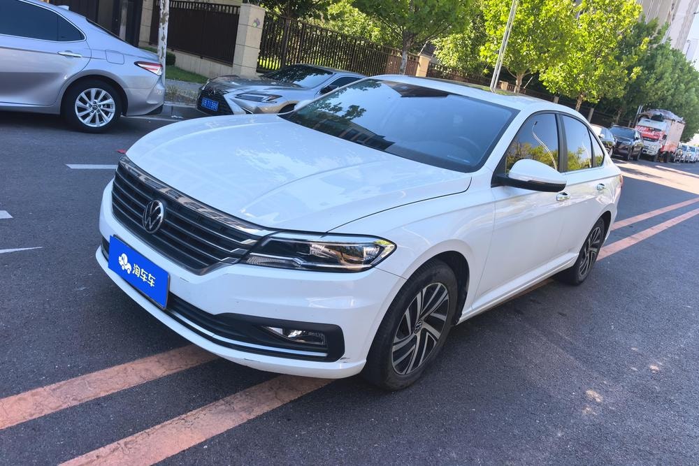 Volkswagen Lavida 2022 — фото автомобиля