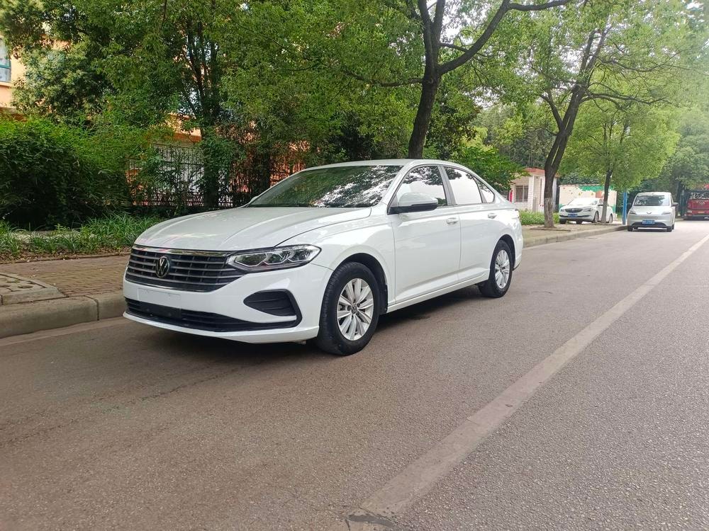 Volkswagen Lavida 2024 — фото автомобиля