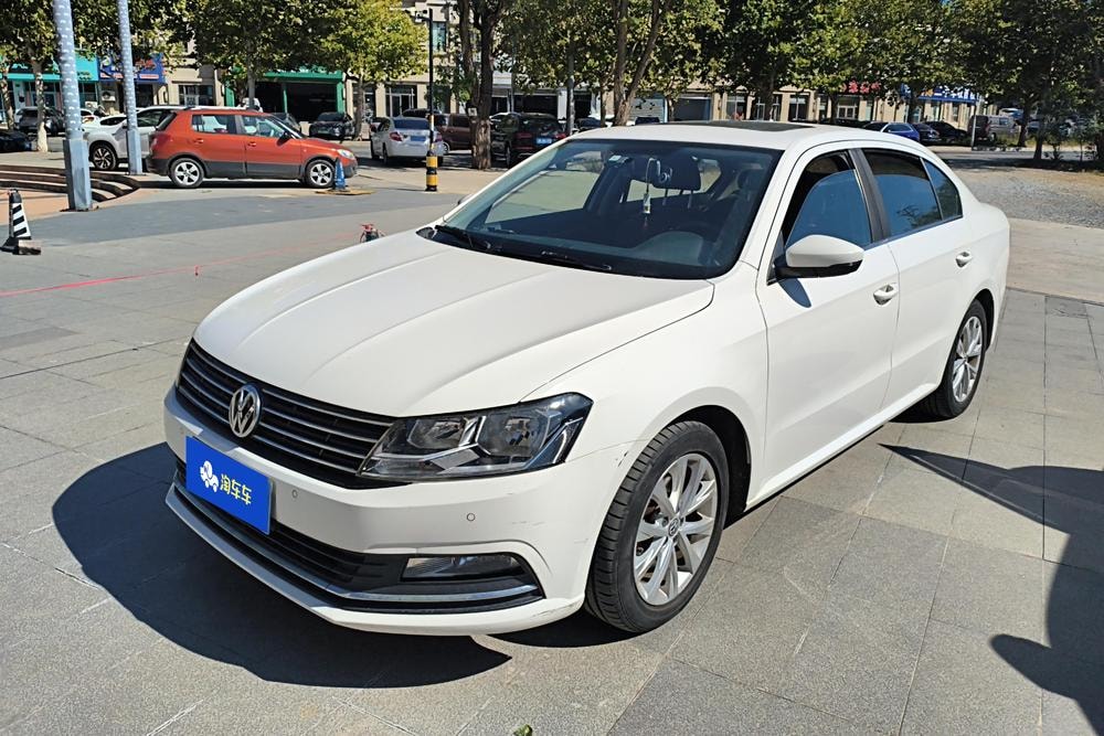 Volkswagen Lavida 2017 — фото автомобиля 1