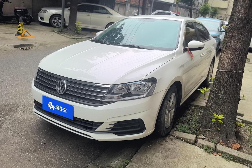 Volkswagen Lavida 2019 — фото автомобиля 1