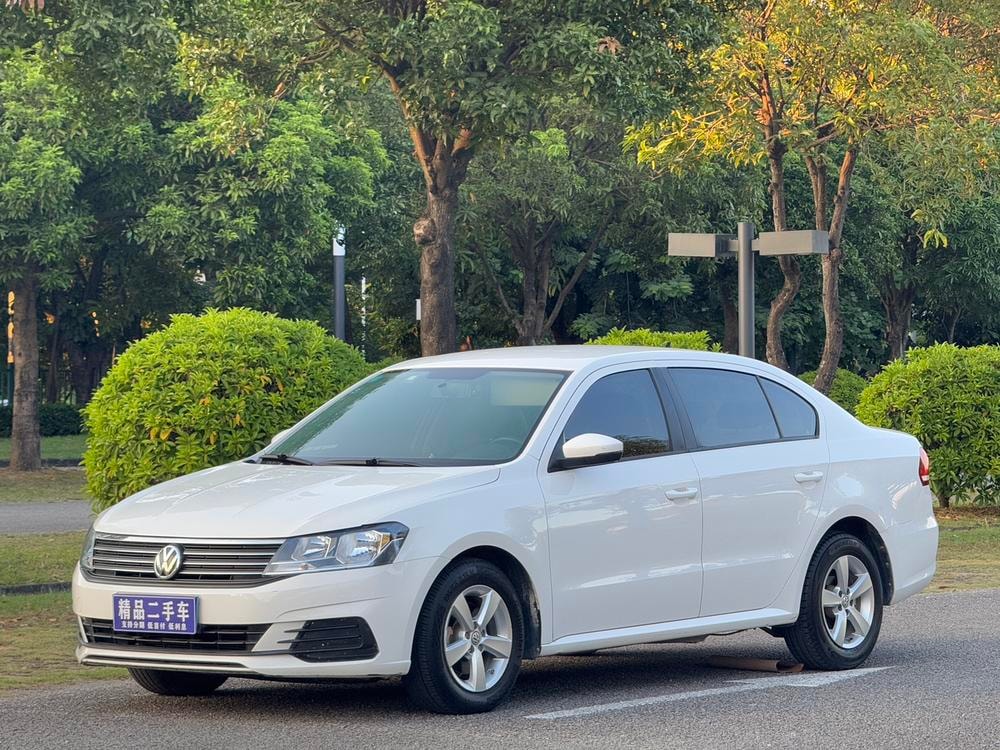 Volkswagen Lavida 2019 — фото автомобиля 1