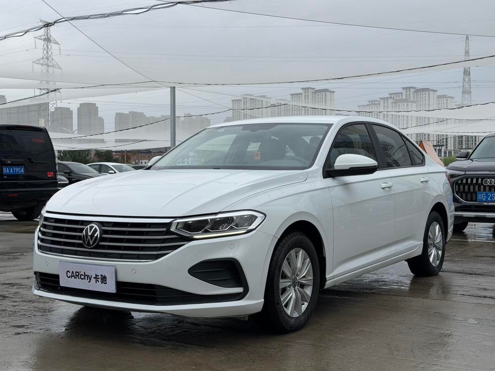 Volkswagen Lavida 2024 — фото автомобиля