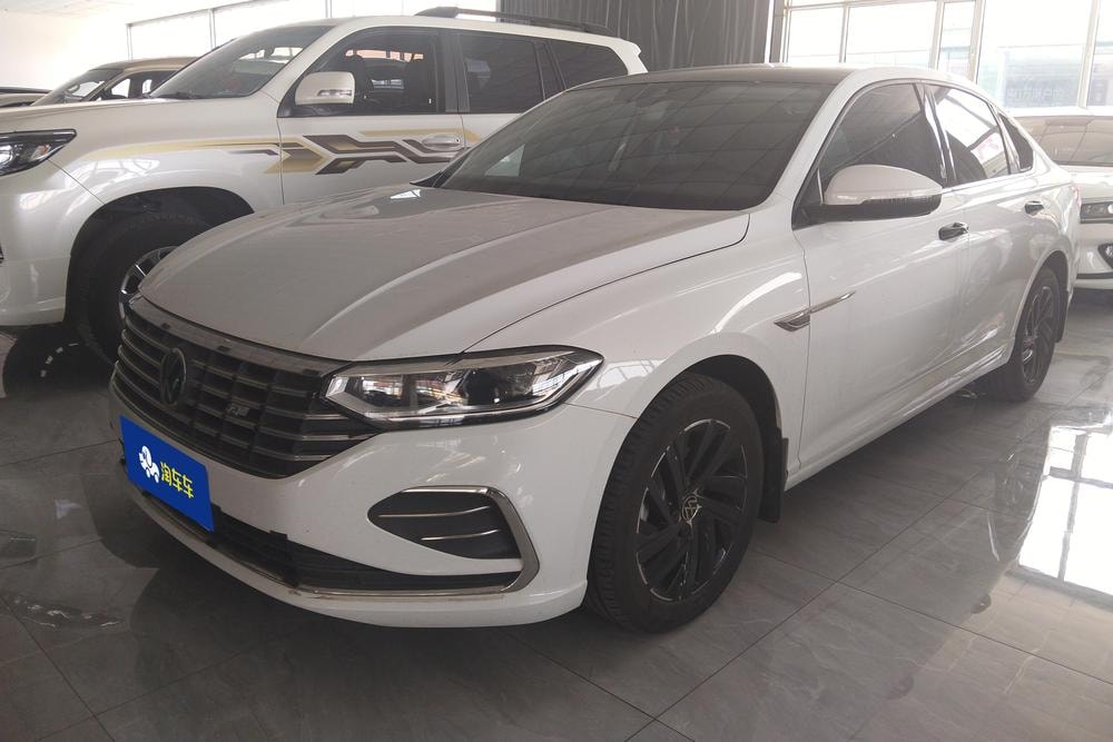 Volkswagen Lavida 2023 — фото автомобиля 1