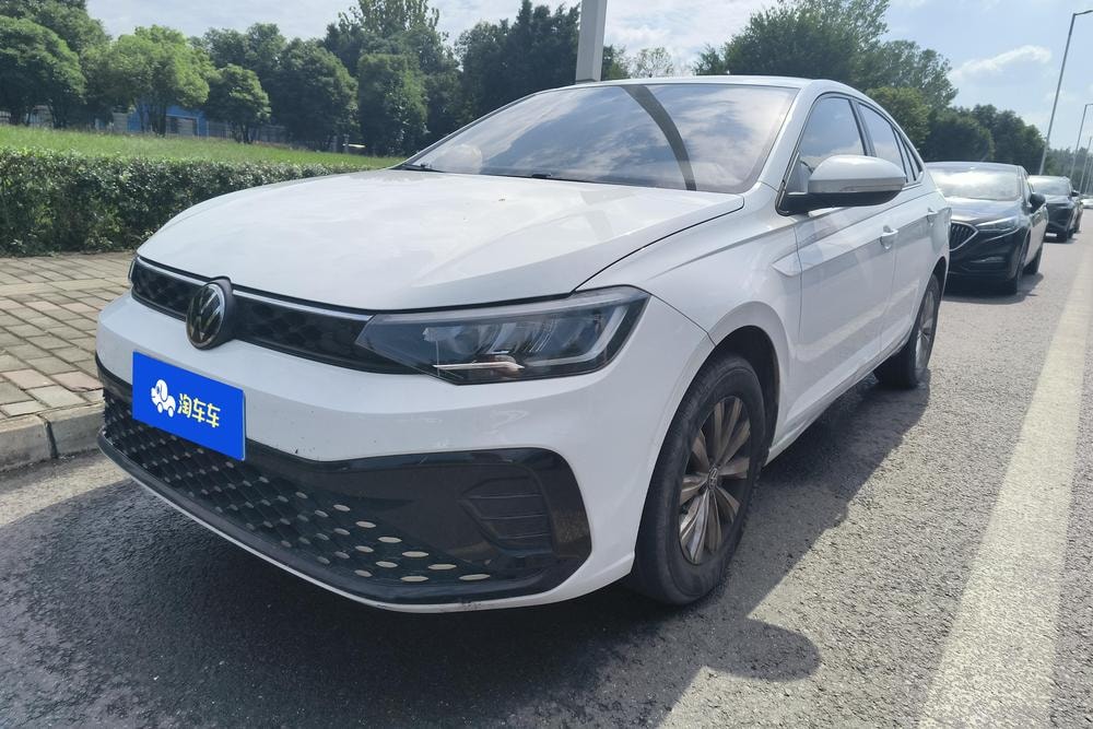 Volkswagen Lavida 2023 — фото автомобиля