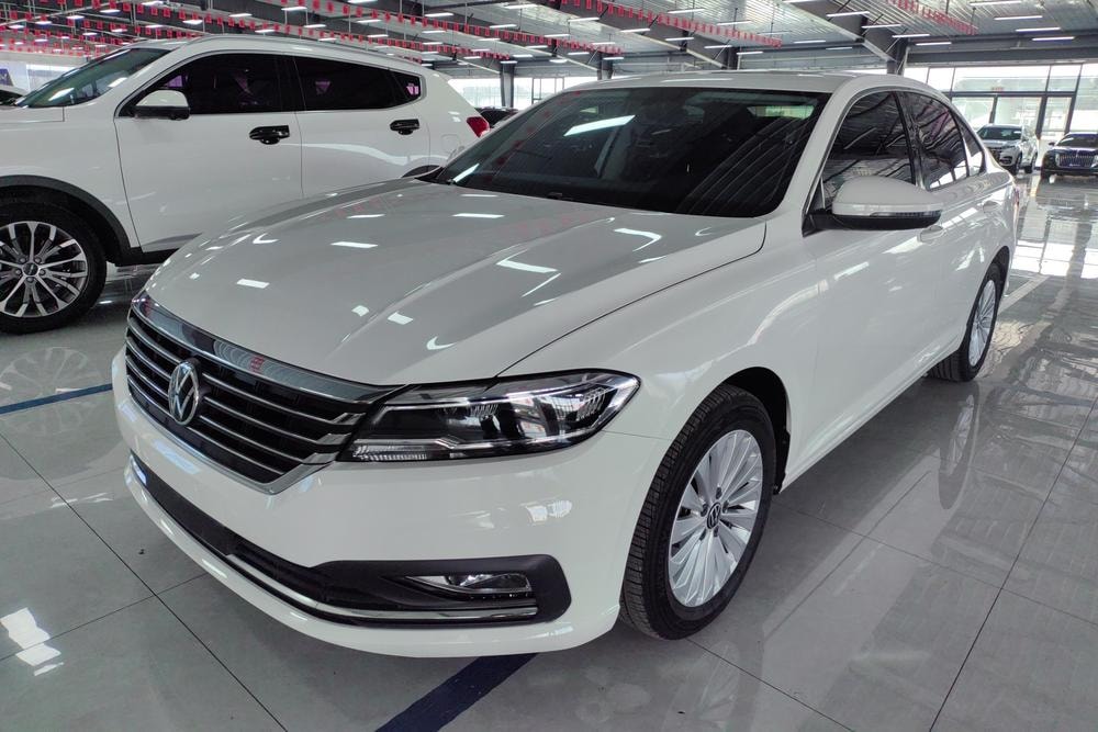 Volkswagen Lavida 2022 — фото автомобиля