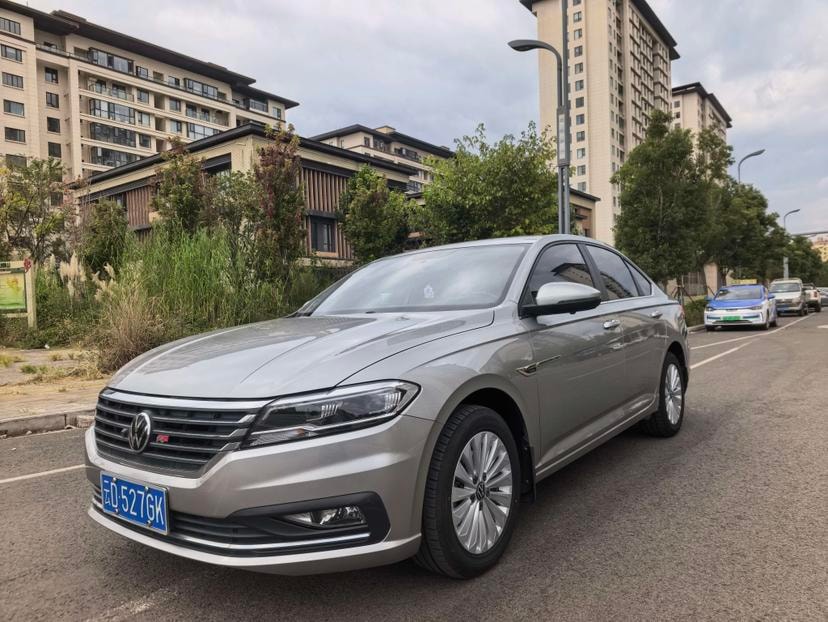 Volkswagen Lavida 2021 — фото автомобиля