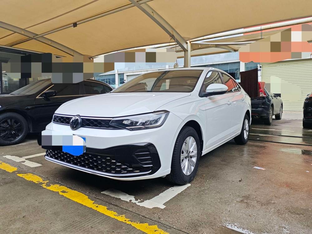 Volkswagen Lavida 2023 — фото автомобиля