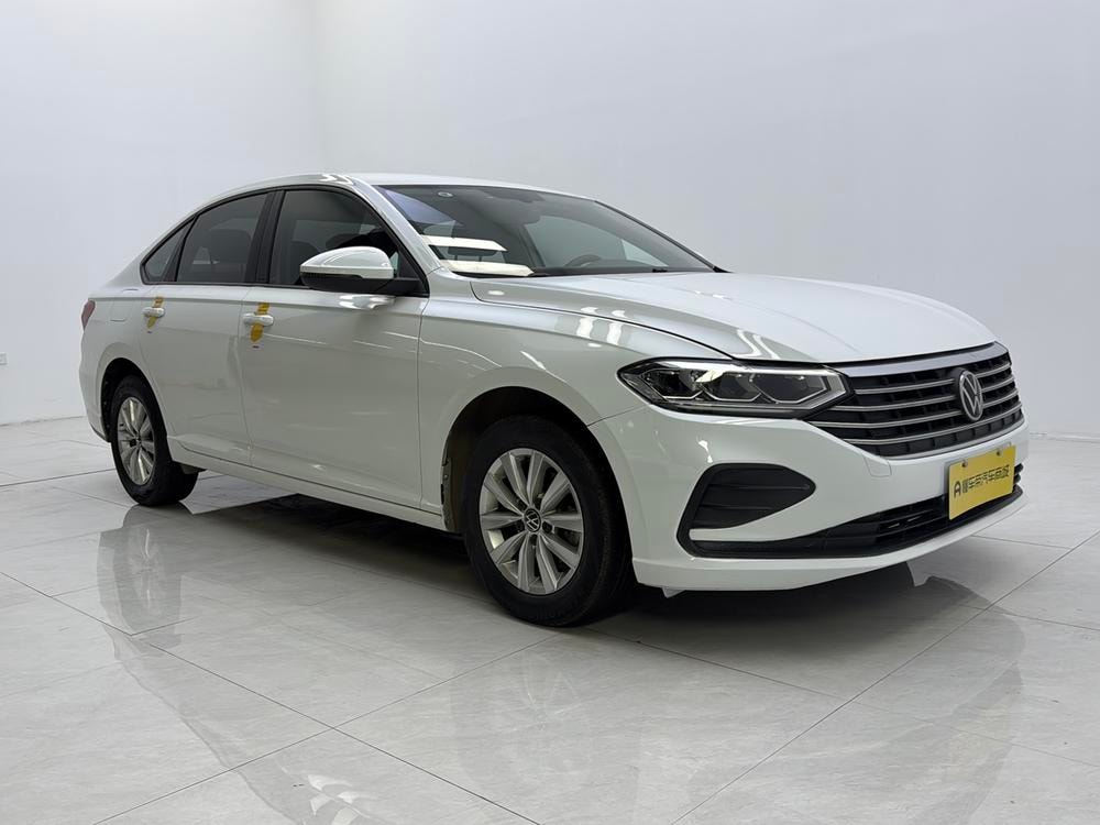 Volkswagen Lavida 2023 — фото автомобиля