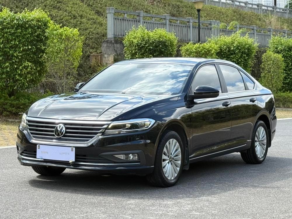 Volkswagen Lavida 2019 — фото автомобиля