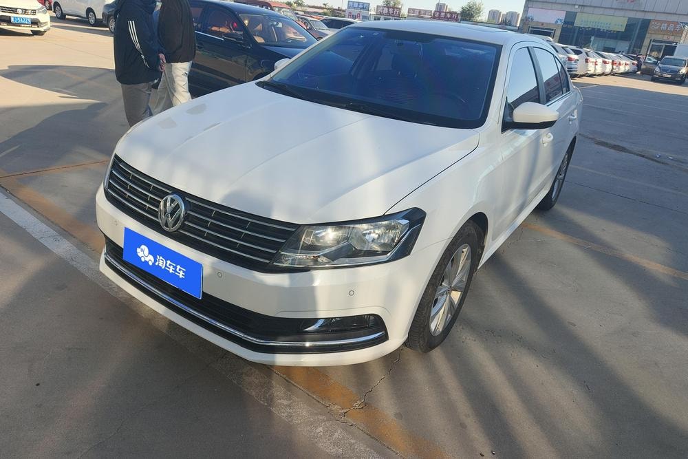 Volkswagen Lavida 2018 — фото автомобиля