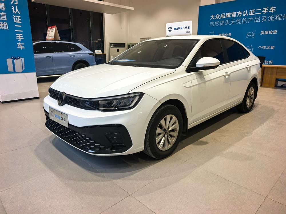 Volkswagen Lavida 2025 — фото автомобиля
