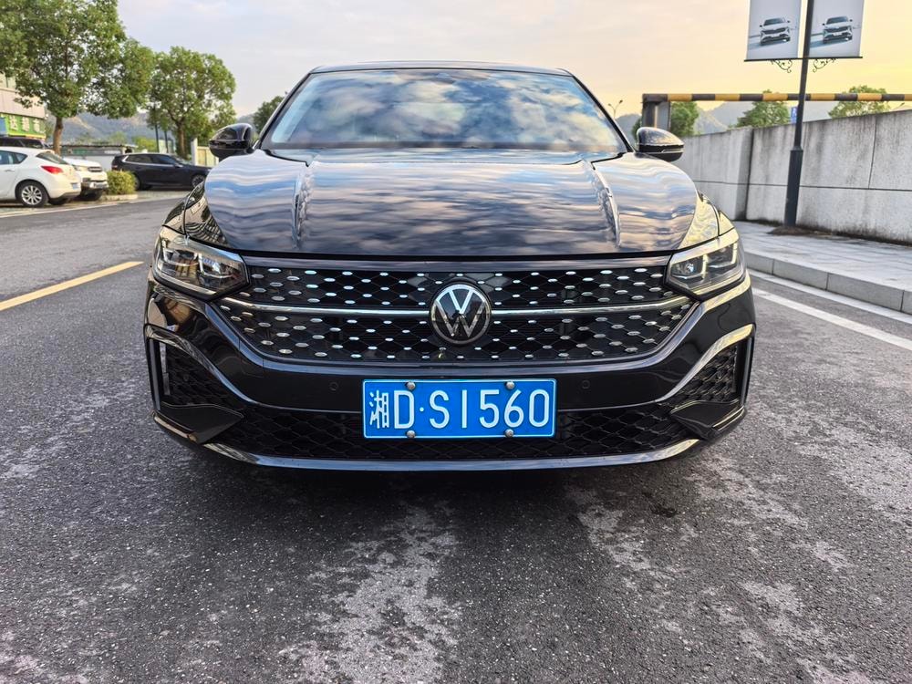 Volkswagen Lavida 2025 — фото автомобиля