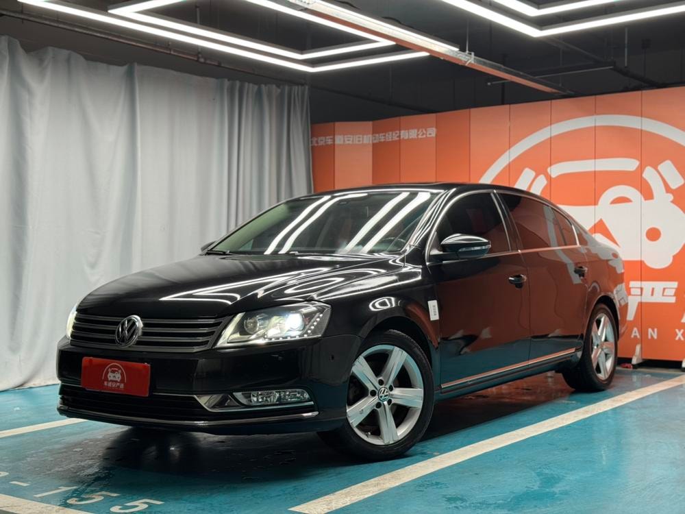 Volkswagen Magotan 2015 — фото автомобиля 1
