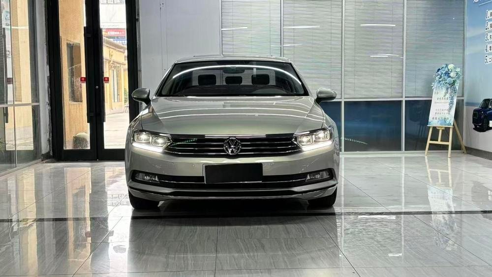 Volkswagen Magotan 2019 — фото автомобиля