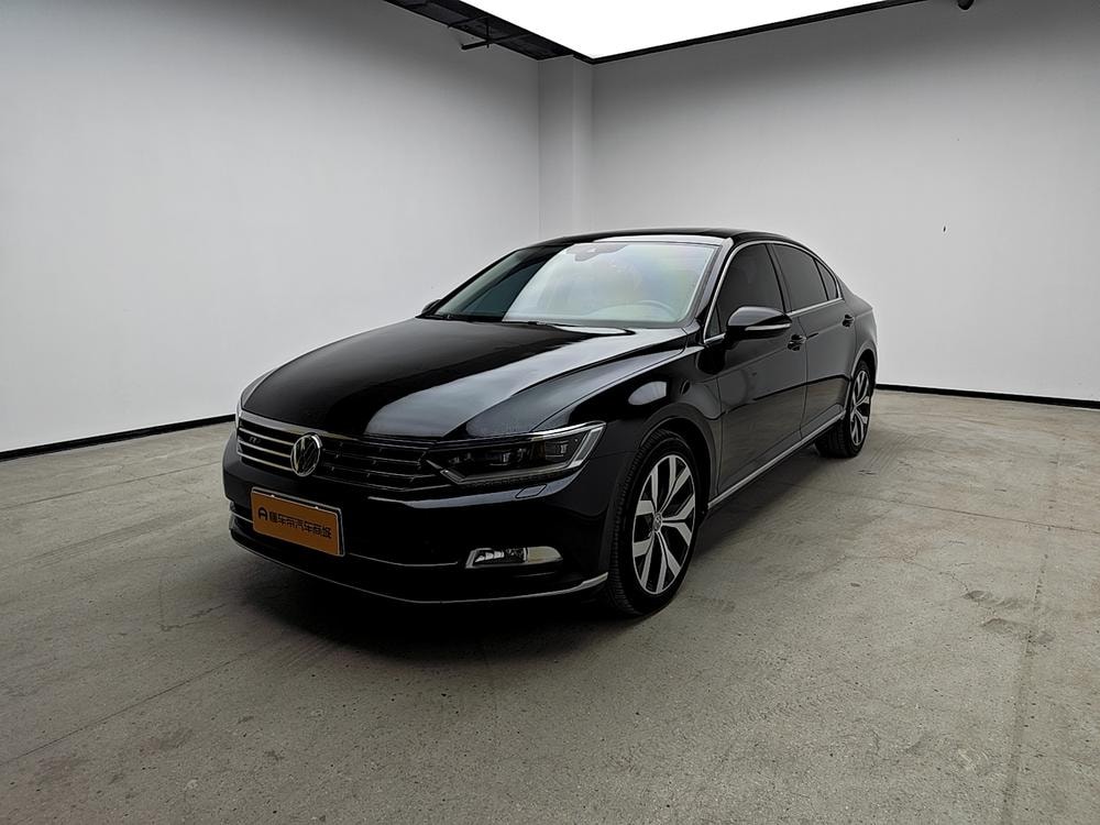 Volkswagen Magotan 2018 — фото автомобиля 1