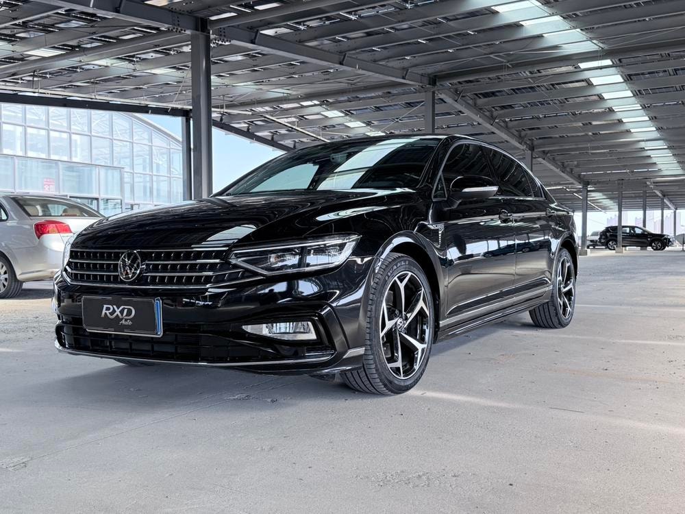 Volkswagen Magotan 2023 — фото автомобиля