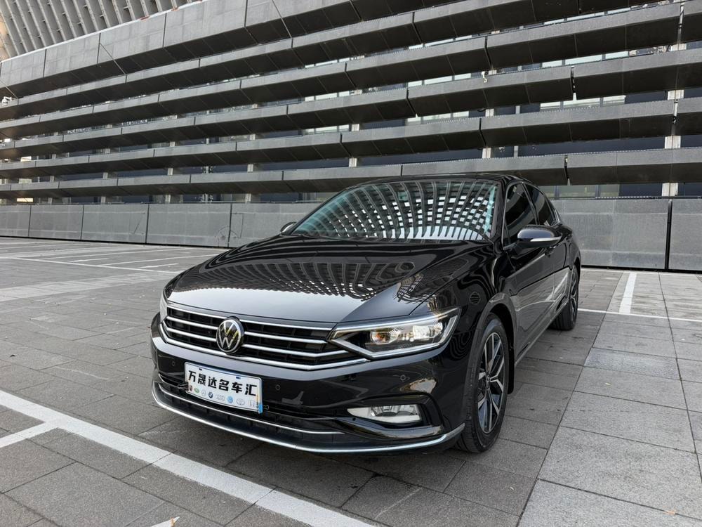 Volkswagen Magotan 2020 — фото автомобиля