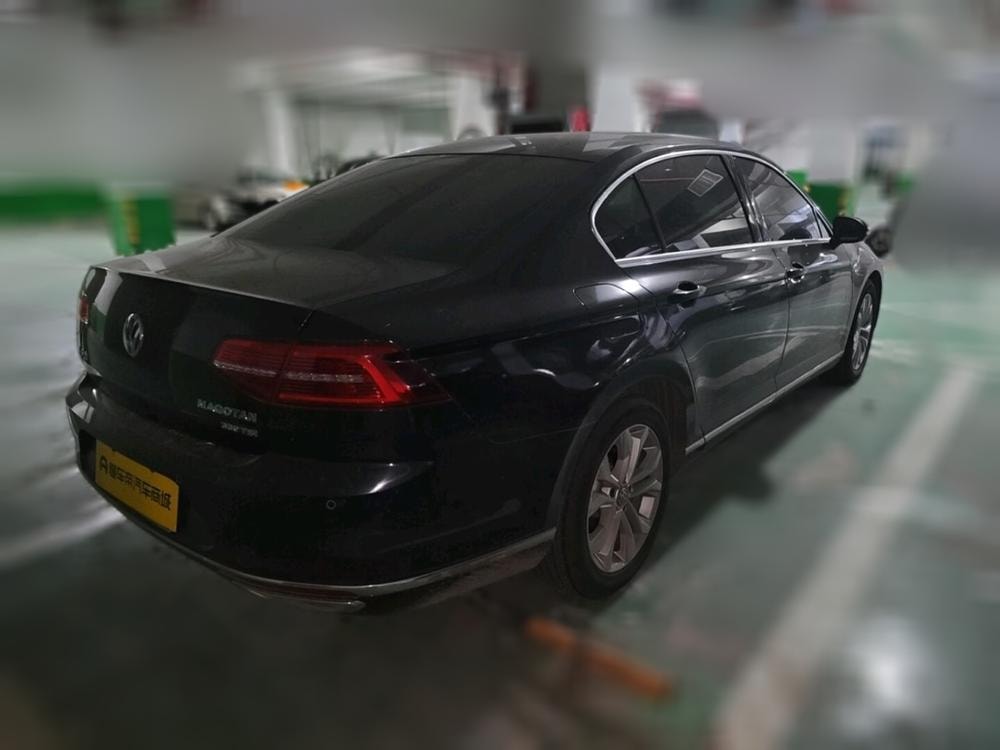 Volkswagen Magotan 2018 — фото автомобиля