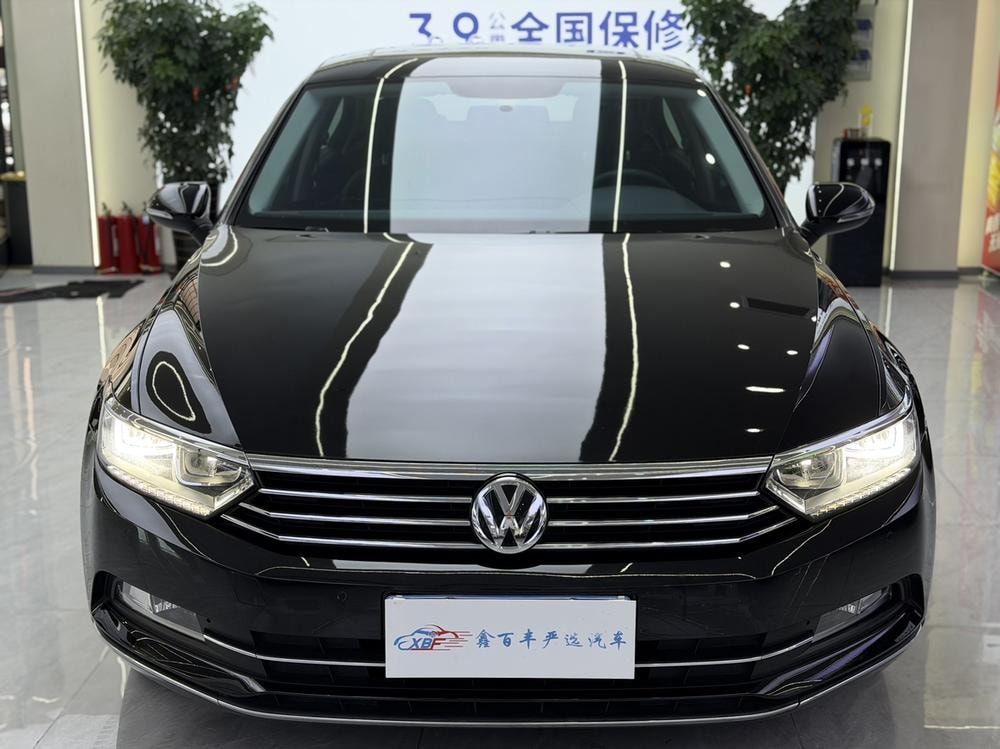 Volkswagen Magotan 2019 — фото автомобиля 1