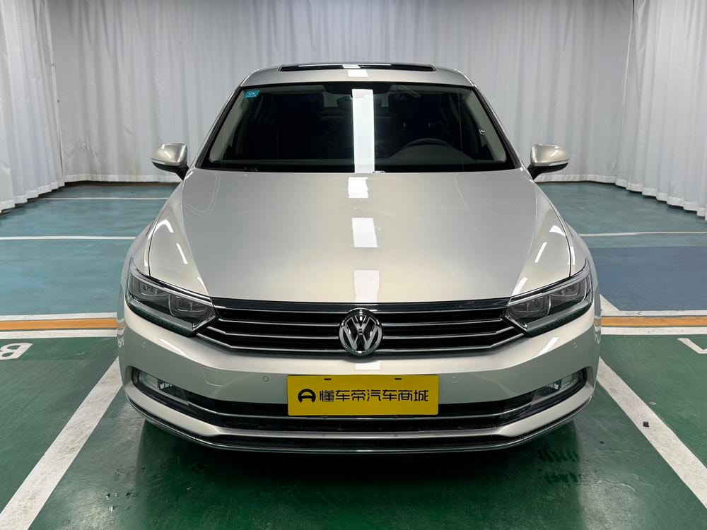Volkswagen Magotan 2017 — фото автомобиля