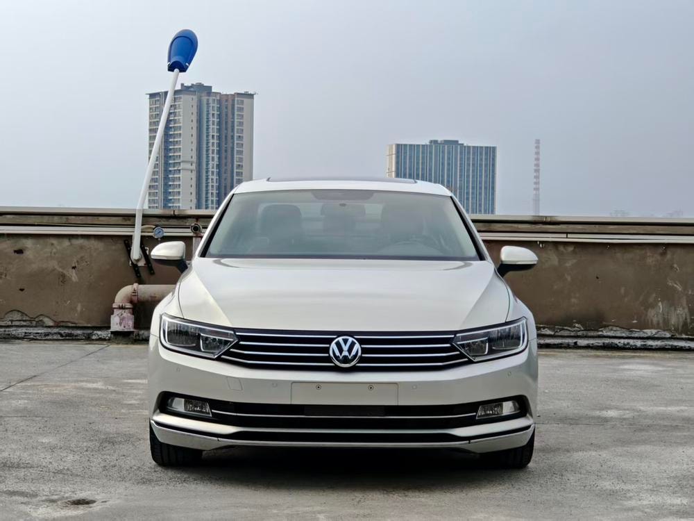 Volkswagen Magotan 2017 — фото автомобиля