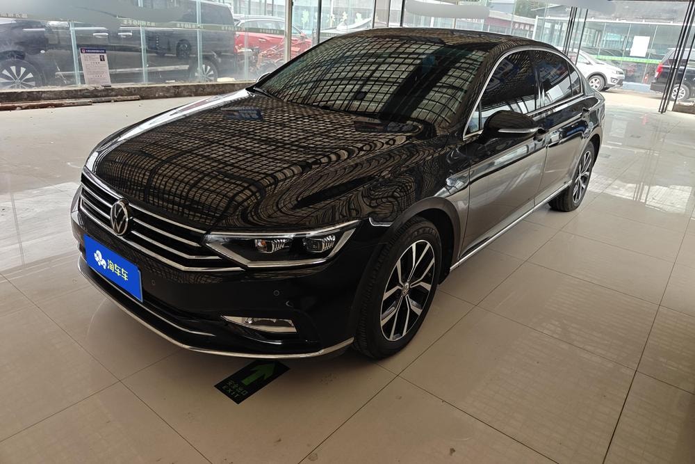 Volkswagen Magotan 2020 — фото автомобиля