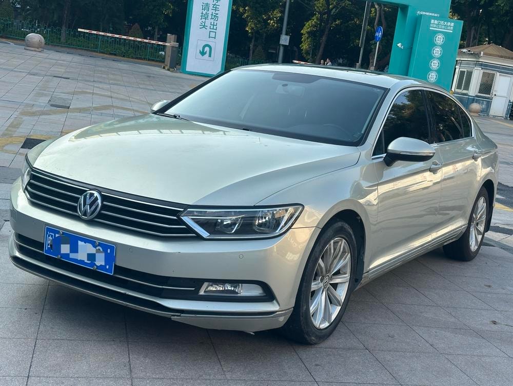 Volkswagen Magotan 2017 — фото автомобиля