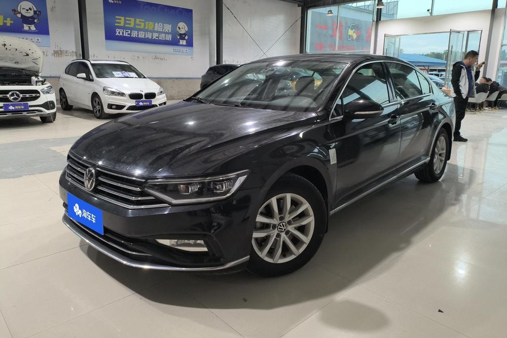 Volkswagen Magotan 2020 — фото автомобиля