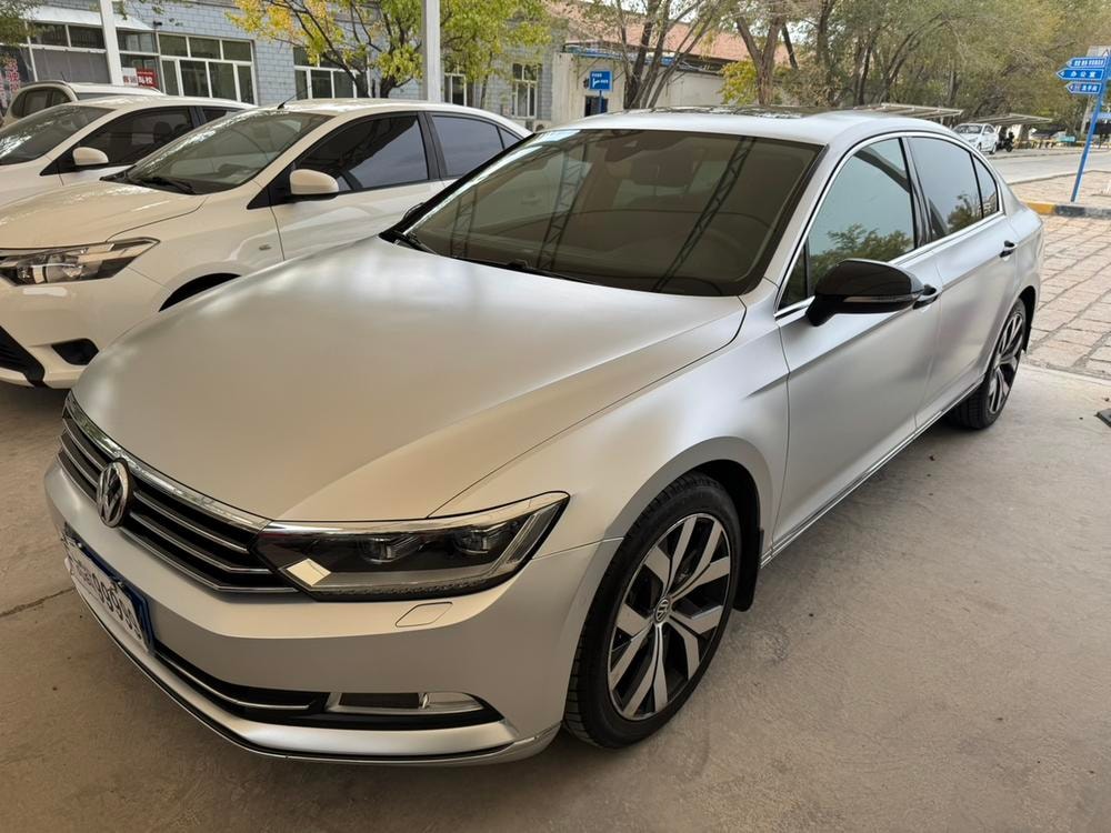 Volkswagen Magotan 2017 — фото автомобиля