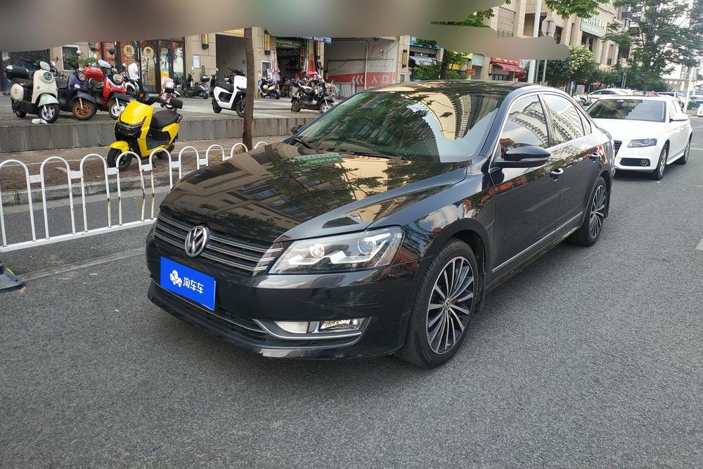 Volkswagen Passat 2014 — фото автомобиля