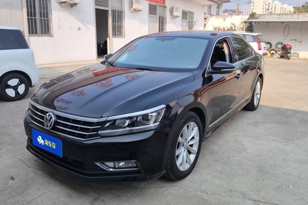 Volkswagen Passat 2017 — фото автомобиля 1