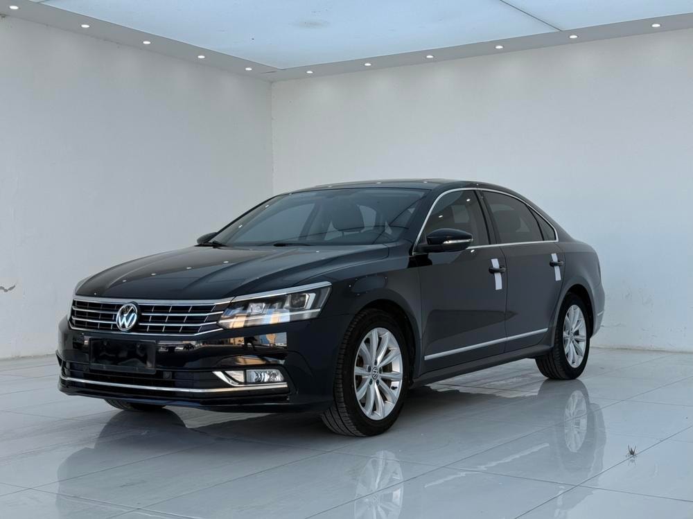 Volkswagen Passat 2017 — фото автомобиля 1