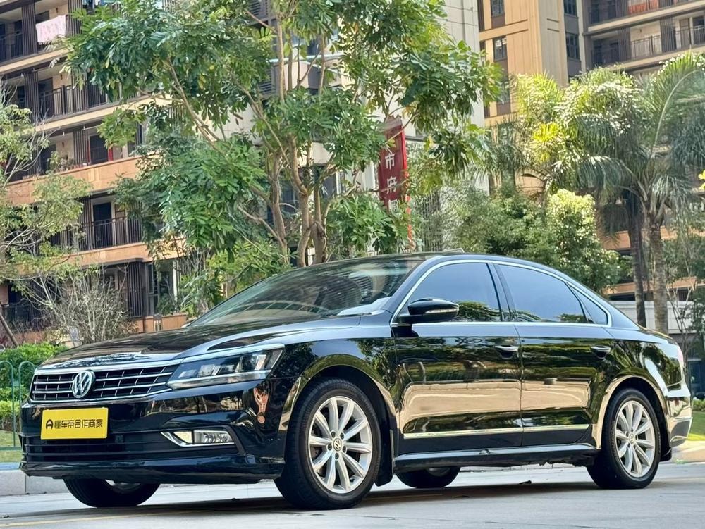 Volkswagen Passat 2017 — фото автомобиля 1