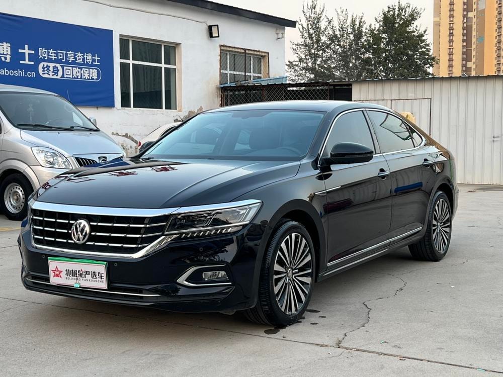 Volkswagen Passat 2019 — фото автомобиля