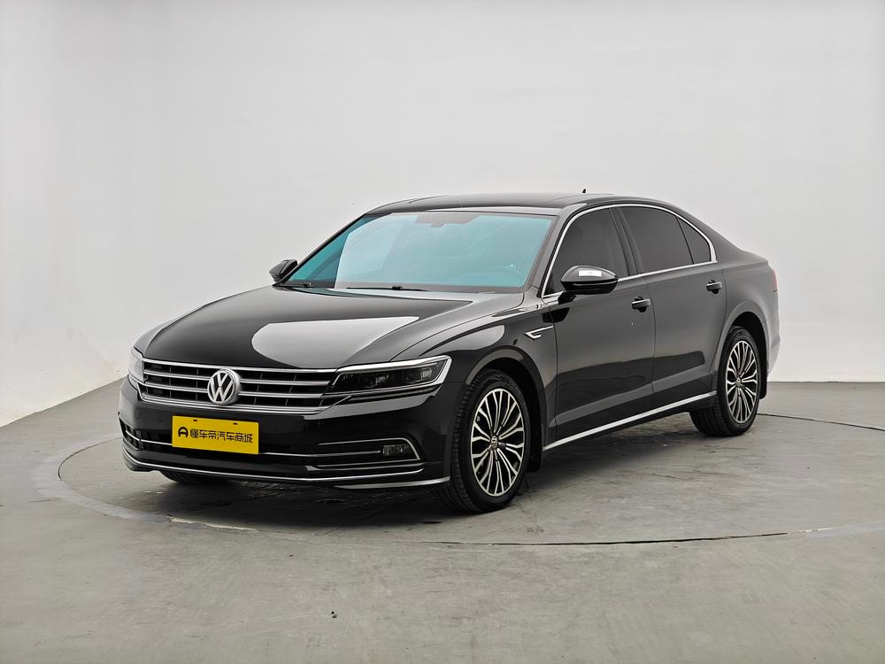 Volkswagen Phideon 2018 — фото автомобиля