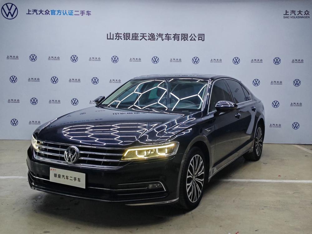 Volkswagen Phideon 2019 — фото автомобиля 1