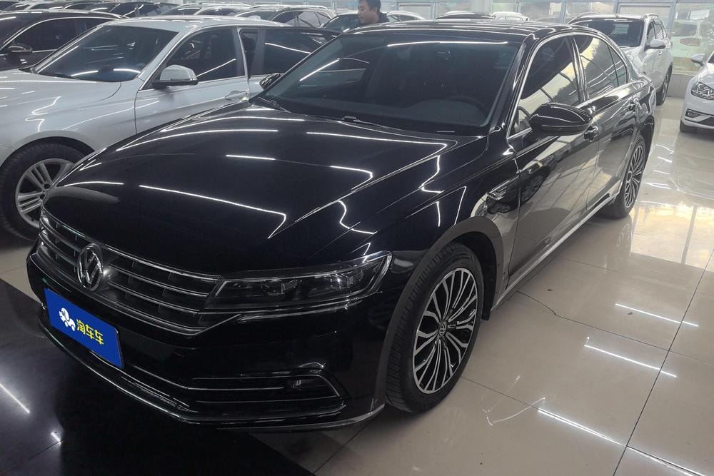 Volkswagen Phideon 2016 — фото автомобиля