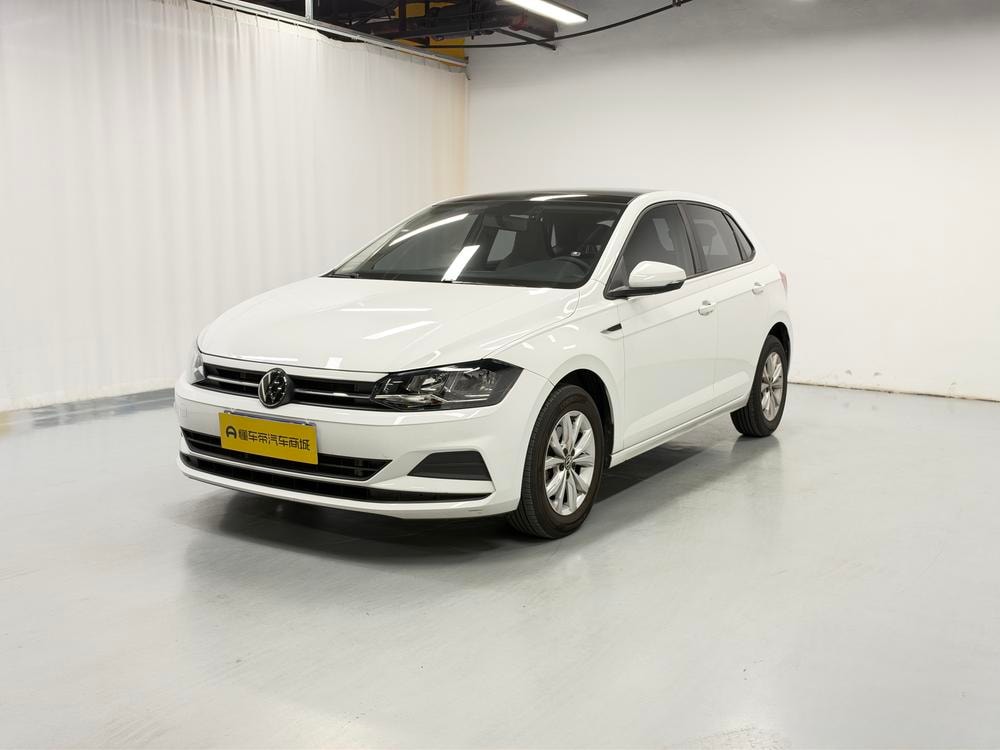 Volkswagen Polo 2023 — фото автомобиля 1